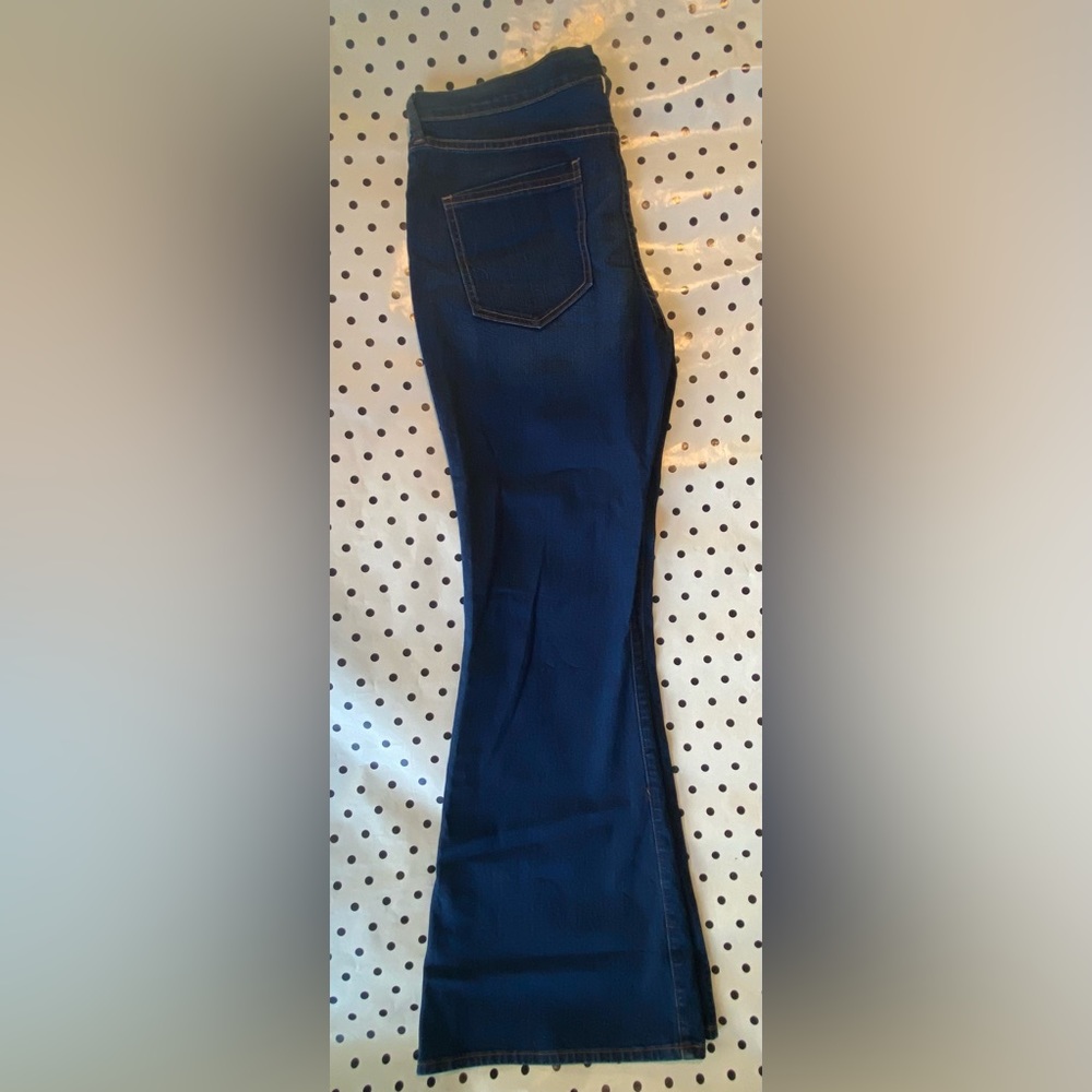 Old Navy Super Flare Bell bottom jeans sz 12 from 2011